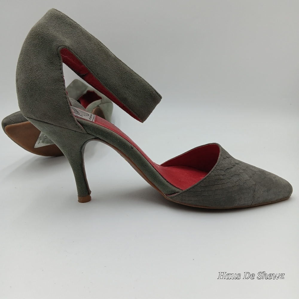 Vintage by Jeffrey Campbell l Bridges Gray Python Ankle Strap Pumps